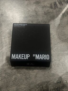 Makeup By Mario Cream Blush in Cream (Black Compact)